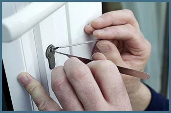 Safe Key Shop Valley Stream, NY 516-962-5750 - 1-lock-smith-services